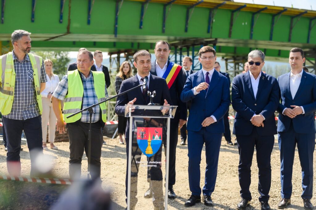 La Podul peste Tisa s-a scris istorie: Maramureșul, poarta solidarității româno-ucrainene