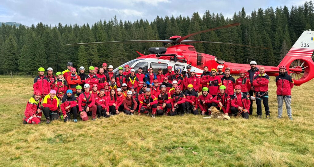 Doi tineri din Maramureș, la Școala națională de vară a Salvamont România