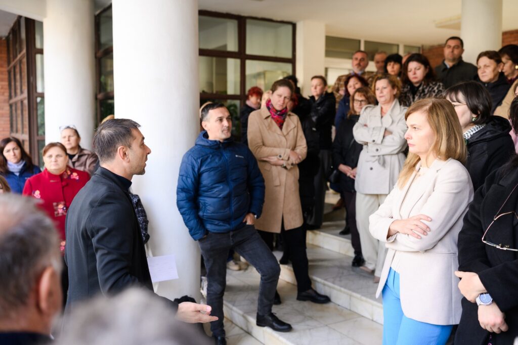 Gabriel Valer Zetea: „Oamenii care au grijă de cei mai vulnerabili nu pot fi lăsați fără salarii! Cerem dreptate pentru salariații DGASPC!”